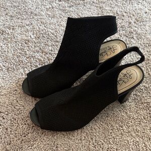 Life Stride Black Open-Toe Slingback Heels